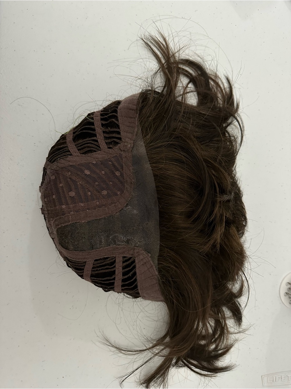 Like new Gabor Curves Ahead synthetic wig in chocolate brown - Picture 3 of 10